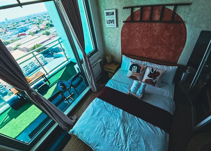 渡假村 Azure Urban Staycations *